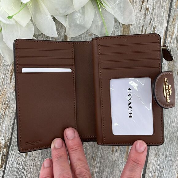 Coach Medium Corner Zip Wallet In Signature Canvas With Shell Print Bag Purse - Picture 5 of 13